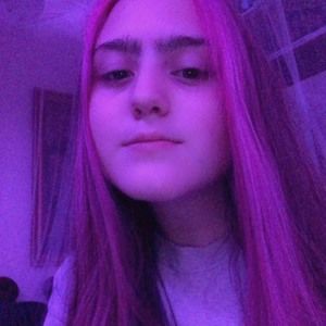 Meet your Posher, Jade